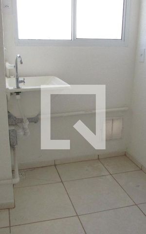 Apartamento para alugar com 49m², 2 quartos e 1 vagaÁrea de Serviço