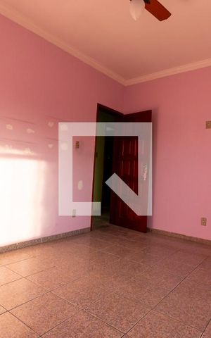 Casa para alugar com 180m², 2 quartos e sem vagaQuarto 2