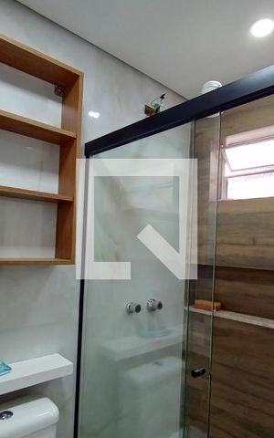 Casa para alugar com 45m², 2 quartos e sem vaga Casa para alugar com 45m², 2 quartos e sem vagaBanheiro