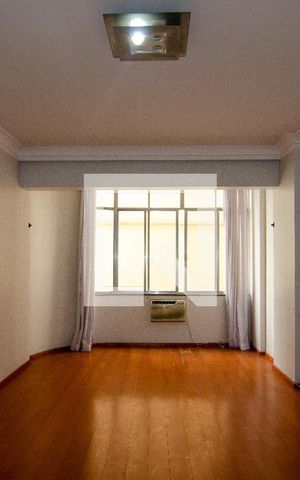 Apartamento à venda com 110m², 3 quartos e sem vaga Apartamento à venda com 110m², 3 quartos e sem vagaSala