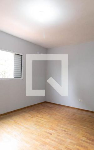 Casa à venda com 140m², 3 quartos e 2 vagas Casa à venda com 140m², 3 quartos e 2 vagasSuíte 1