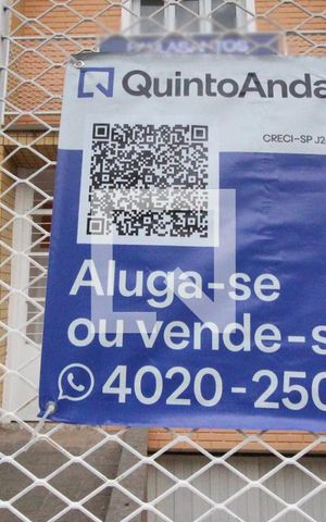 Casa para alugar com 240m², 3 quartos e 5 vagasFachada