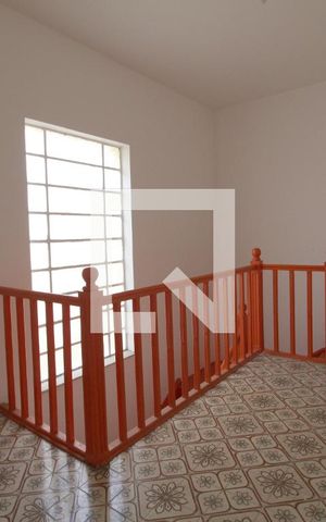 Casa para alugar com 240m², 3 quartos e 5 vagasCorredor