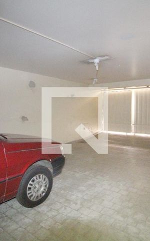 Casa para alugar com 240m², 3 quartos e 5 vagasGaragem