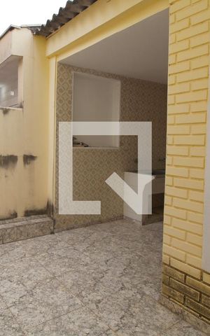 Casa para alugar com 240m², 3 quartos e 5 vagasQuintal