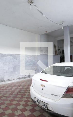 Casa à venda com 180m², 2 quartos e 5 vagasGaragem