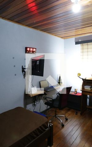 Casa à venda com 180m², 2 quartos e 5 vagasQuarto 1