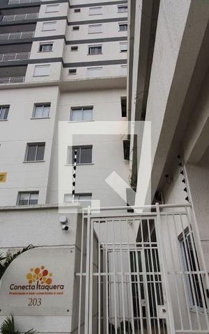 Apartamento para alugar com 46m², 2 quartos e 1 vagaFachada