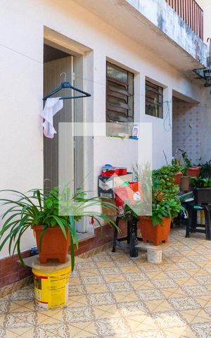 Casa à venda com 300m², 5 quartos e 4 vagasQuintal