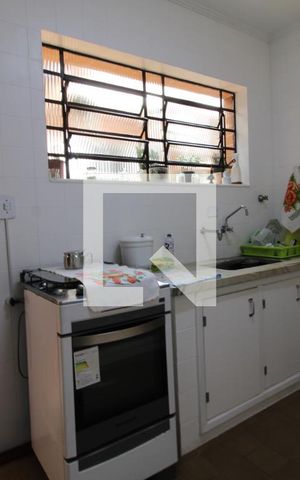Casa à venda com 115m², 3 quartos e 2 vagasCozinha