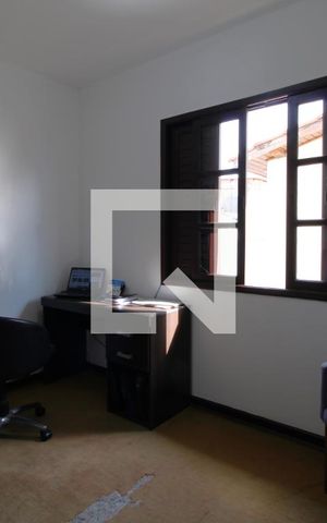 Casa à venda com 115m², 3 quartos e 2 vagasQuarto 2