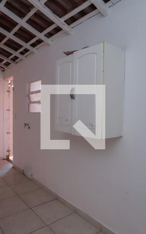 Casa à venda com 200m², 3 quartos e 1 vagaÁrea de Serviço