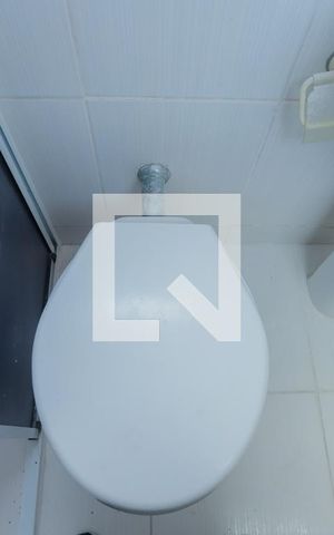 Casa à venda com 200m², 3 quartos e 1 vagaBanheiro 1