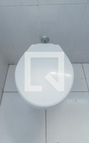 Casa à venda com 200m², 3 quartos e 1 vagaBanheiro 2