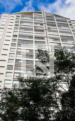 Apartamento à venda com 200m², 3 quartos e 3 vagasFachada
