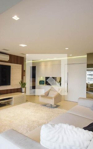 Apartamento à venda com 200m², 3 quartos e 3 vagasSala