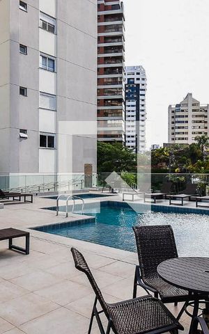 Apartamento à venda com 200m², 3 quartos e 3 vagasPiscina 2