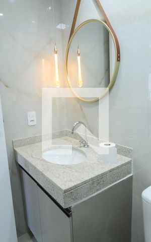 Apartamento à venda com 57m², 2 quartos e sem vaga Apartamento à venda com 57m², 2 quartos e sem vagaBanheiro 1