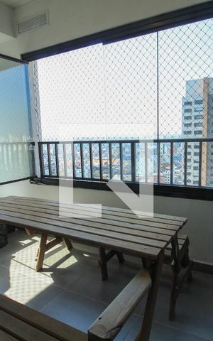 Apartamento à venda com 57m², 2 quartos e sem vaga Apartamento à venda com 57m², 2 quartos e sem vagaVaranda