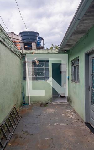 Casa à venda com 262m², 3 quartos e 1 vaga Casa à venda com 262m², 3 quartos e 1 vagaQuintal