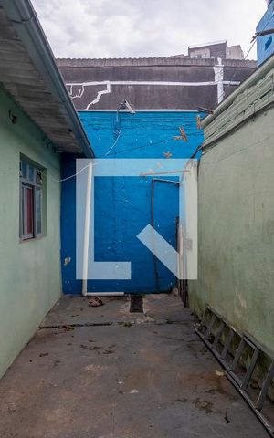 Casa à venda com 262m², 3 quartos e 1 vaga Casa à venda com 262m², 3 quartos e 1 vagaQuintal