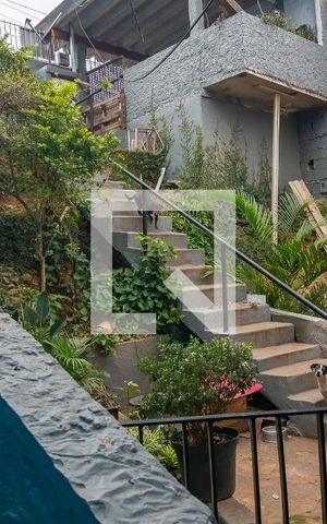 Casa à venda com 262m², 3 quartos e 1 vaga Casa à venda com 262m², 3 quartos e 1 vagaQuintal