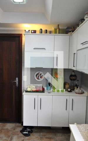 Apartamento à venda com 160m², 2 quartos e 1 vagaCozinha - Armários