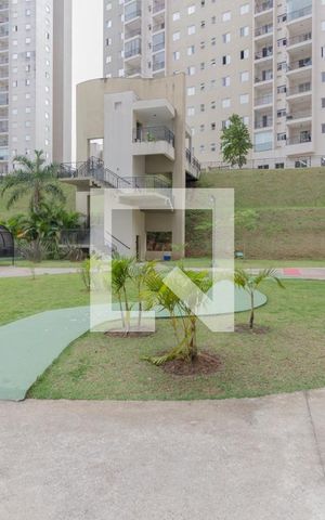 Apartamento para alugar com 65m², 3 quartos e 1 vaga Apartamento para alugar com 65m², 3 quartos e 1 vagaHall