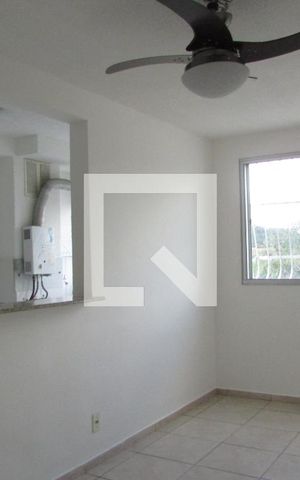 Apartamento para alugar com 45m², 2 quartos e 1 vagaSala