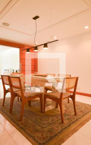 Apartamento à venda com 640m², 7 quartos e 2 vagasSala de Jantar