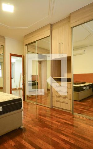 Apartamento à venda com 640m², 7 quartos e 2 vagasQuarto com suíte