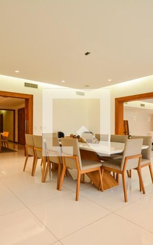 Apartamento à venda com 640m², 7 quartos e 2 vagasSala de almoço