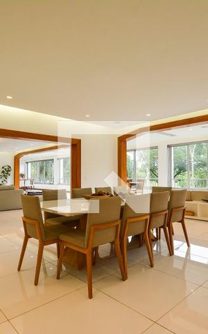 Apartamento à venda com 640m², 7 quartos e 2 vagasSala de almoço