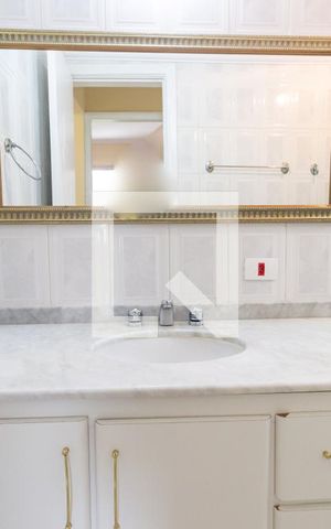 Apartamento para alugar com 63m², 2 quartos e 1 vagaBanheiro 2