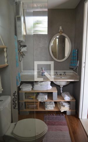 Apartamento à venda com 165m², 3 quartos e 2 vagasBanheiro da Suíte