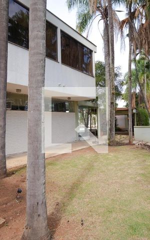 Casa para alugar com 628m², 5 quartos e 7 vagas Casa para alugar com 628m², 5 quartos e 7 vagasJardim