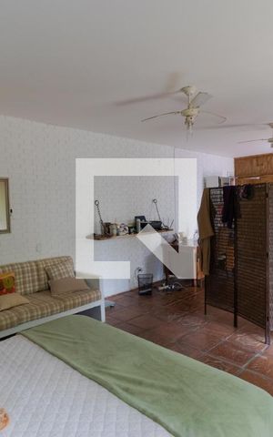 Casa para alugar com 628m², 5 quartos e 7 vagas Casa para alugar com 628m², 5 quartos e 7 vagasQuarto e Sala (Edícula)