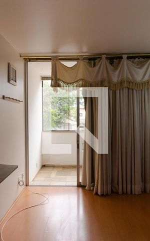 Casa para alugar com 628m², 5 quartos e 7 vagas Casa para alugar com 628m², 5 quartos e 7 vagasSuíte 01
