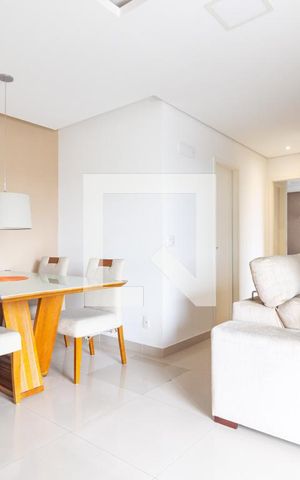 Apartamento à venda com 70m², 2 quartos e 1 vagaSala
