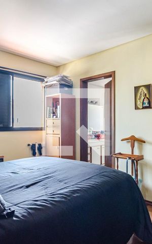 Apartamento à venda com 145m², 3 quartos e 2 vagas Apartamento à venda com 145m², 3 quartos e 2 vagasSuíte 1