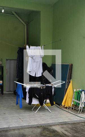 Casa à venda com 269m², 3 quartos e 5 vagasachada Traseira
