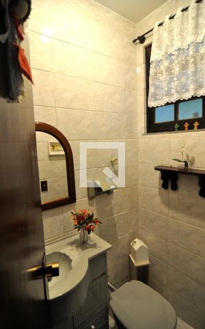 Casa à venda com 269m², 3 quartos e 5 vagasLavabo