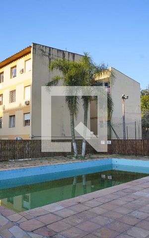 Apartamento à venda com 60m², 2 quartos e sem vagaÁrea comum - Piscina