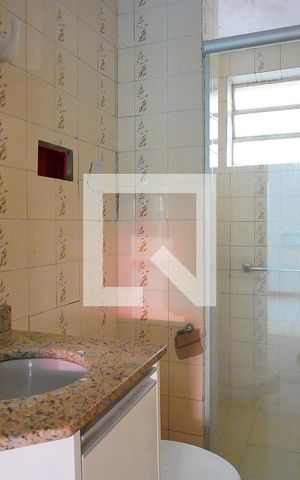Apartamento à venda com 60m², 2 quartos e sem vagaBanheiro
