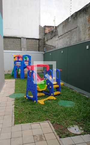 Apartamento à venda com 36m², 2 quartos e sem vaga Apartamento à venda com 36m², 2 quartos e sem vagaÁrea comum - Playground