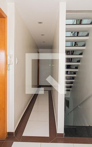 Casa à venda com 185m², 3 quartos e 2 vagas Casa à venda com 185m², 3 quartos e 2 vagasHall dos Quartos