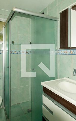 Apartamento à venda com 68m², 2 quartos e 1 vaga Apartamento à venda com 68m², 2 quartos e 1 vagaBanheiro