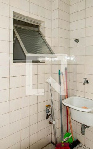 Apartamento à venda com 68m², 2 quartos e 1 vaga Apartamento à venda com 68m², 2 quartos e 1 vagaÁrea de Serviço