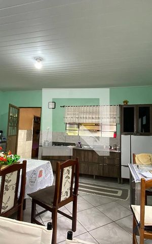 Casa à venda com 119m², 3 quartos e 2 vagasCozinha