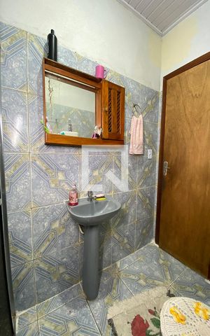 Casa à venda com 119m², 3 quartos e 2 vagasBanheiro